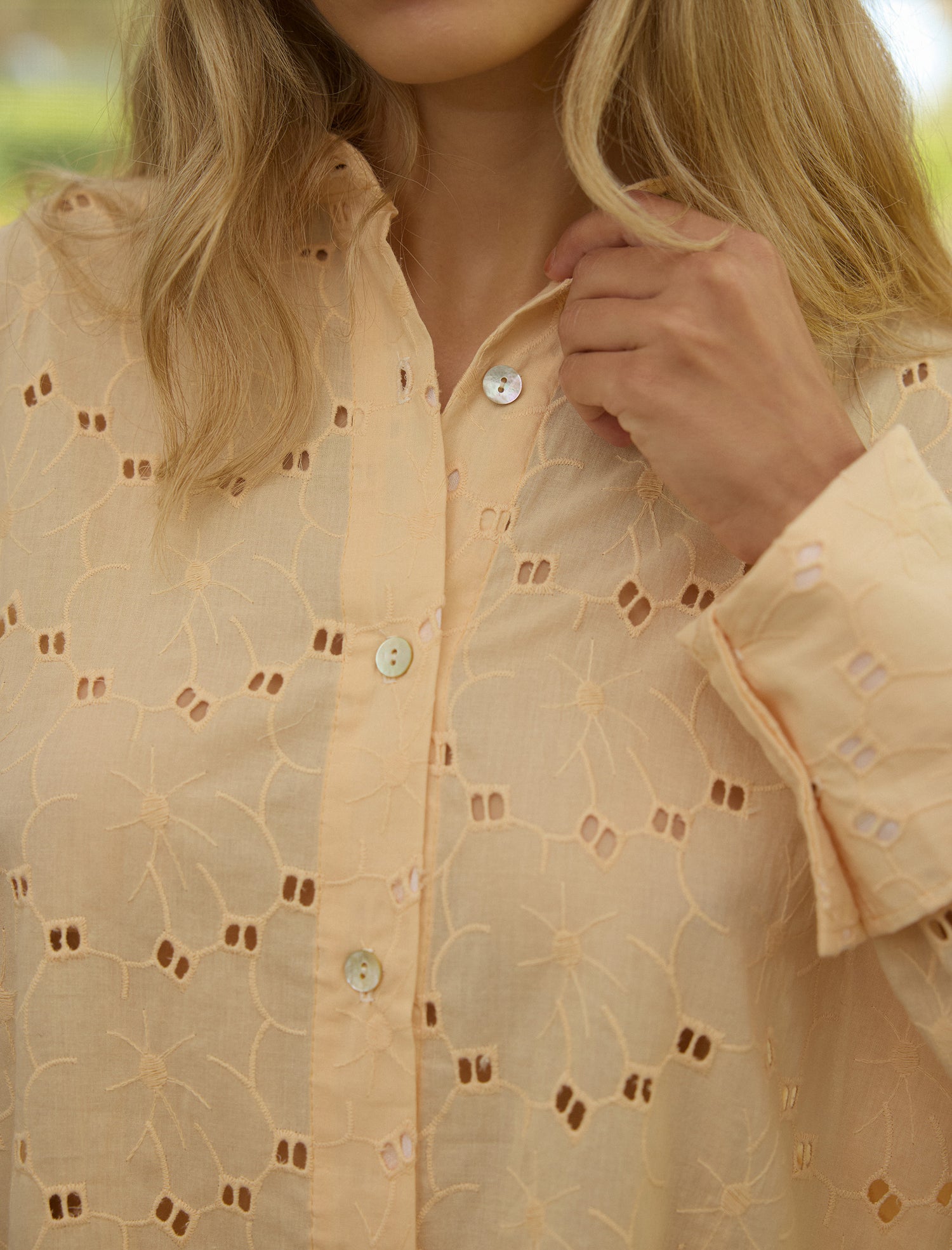 The Sunday Shirt in Sweet Peach